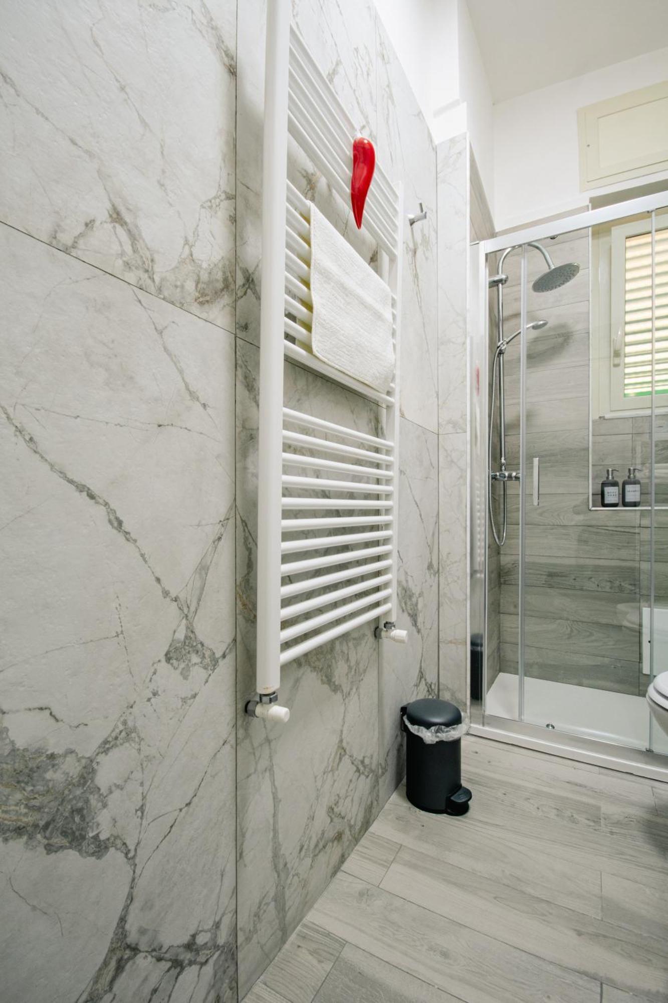Il Dubbio Ai Quartieri Spagnoli Naples Exterior photo